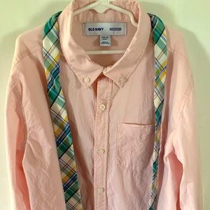 Old navy shirt and tie